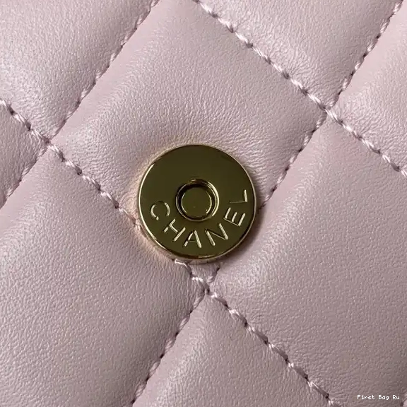 First Bag Ru WITH CHAIN CHANEL CHANELUTCH 0518